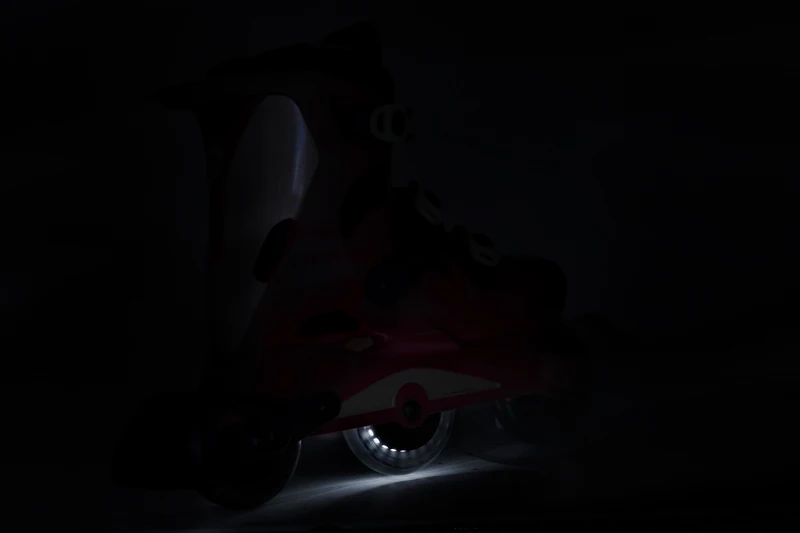 MARVEL Wave Skate Iron Man – Bild 4